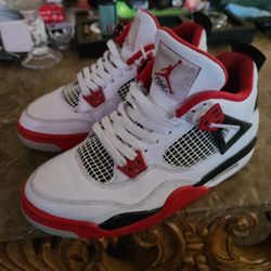 Jordan Fire Red 4s