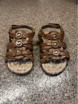 Child sandals
