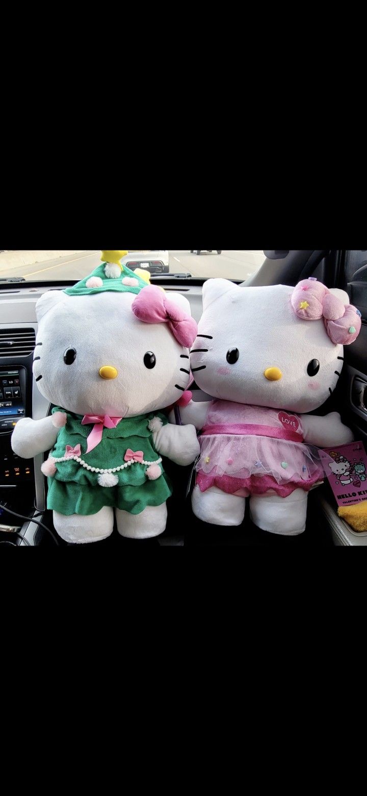 Hello Kitty Greeters
