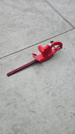 17" Electric hedge trimmer