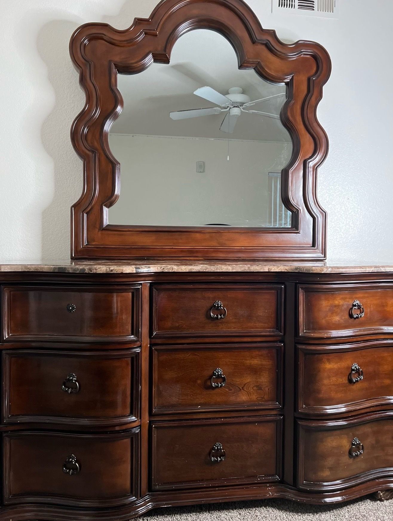Dresser & nightstand + mirror