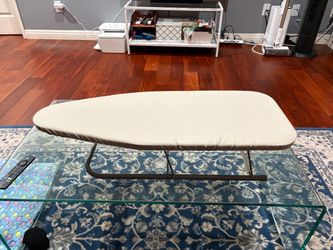 Table top ironing board