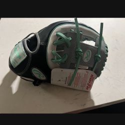 Rawlings Heart Of The Hide Baseball Glove