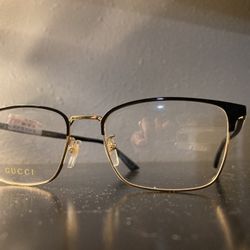 Gucci Eyeglasses gold