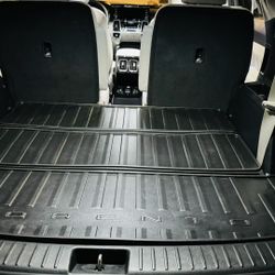 2021-2024 Kia Sorento Folding Cargo Mat