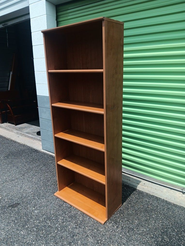Shelving Unit