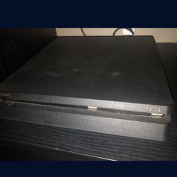 Play Station 4 And 4 Games 2 Remotes A Charger And A 1tb USB For Extra Games 