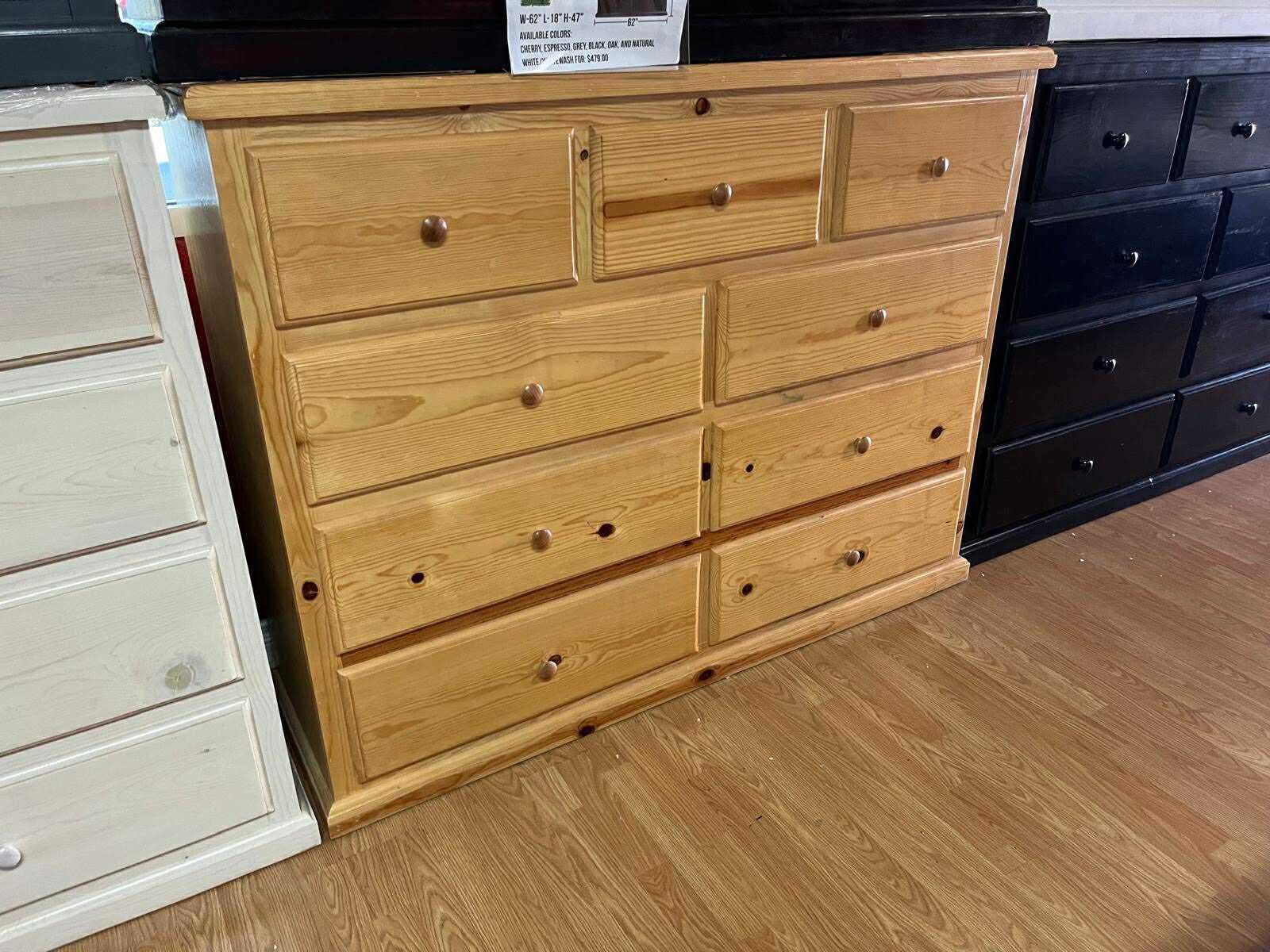 D Pinewood 9 Drawers