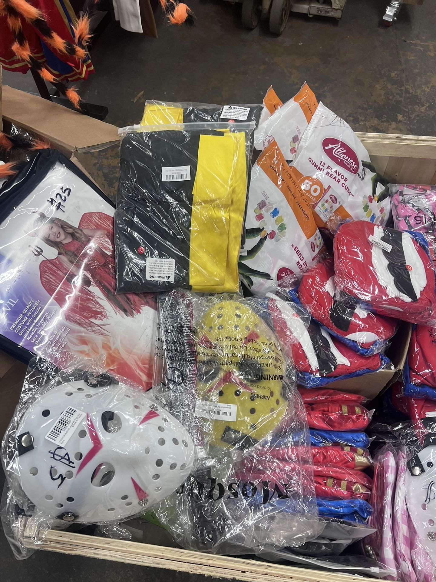 New Selling 2 Bins Full Halloween Stuff ( Custom , Decord And More). Take All For $220