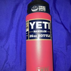 YETI Bottle - 26oz Duracoat - Chug Cap - Rescue Red