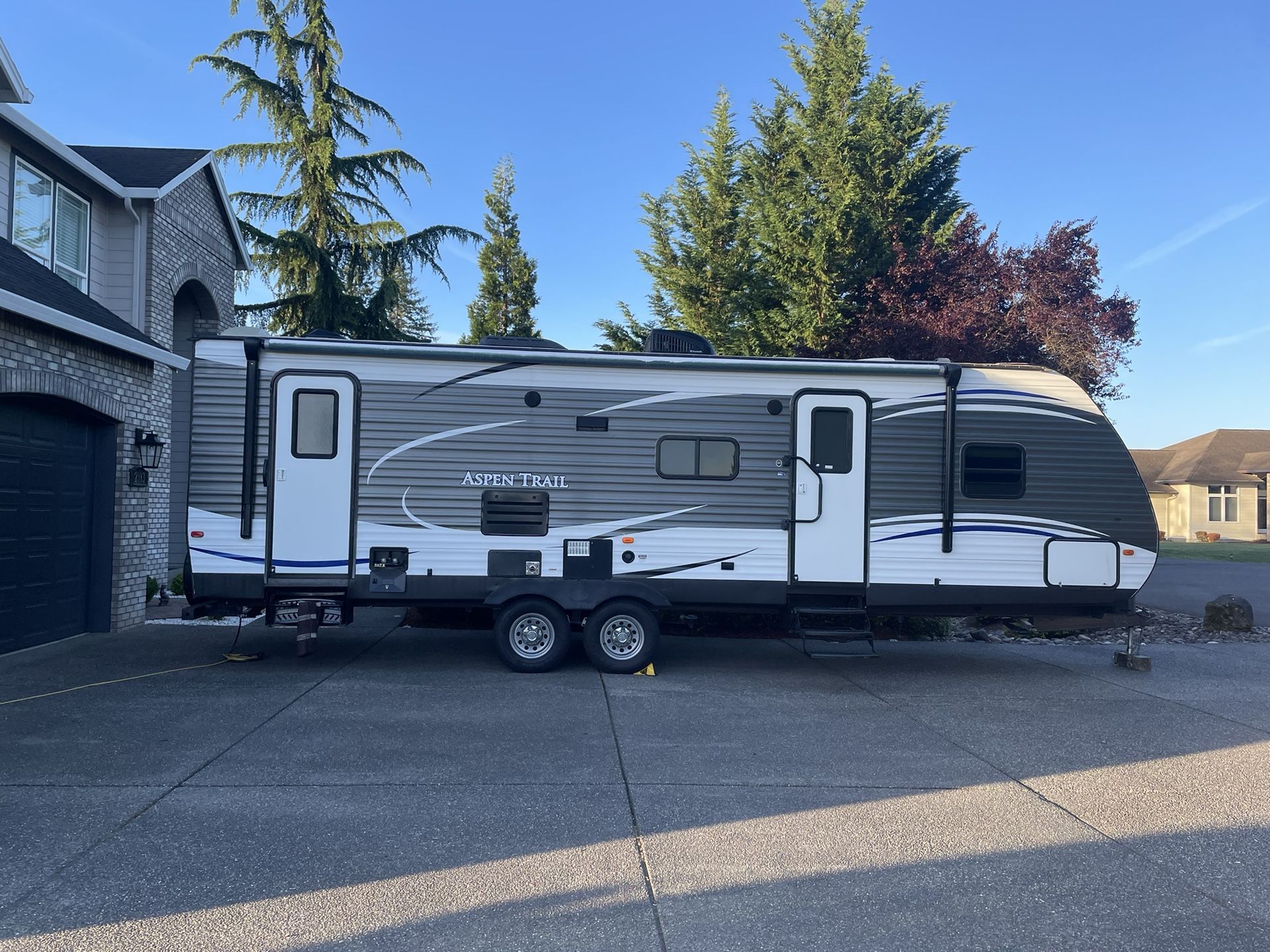 RV Trailer Aspen Trail 2017
