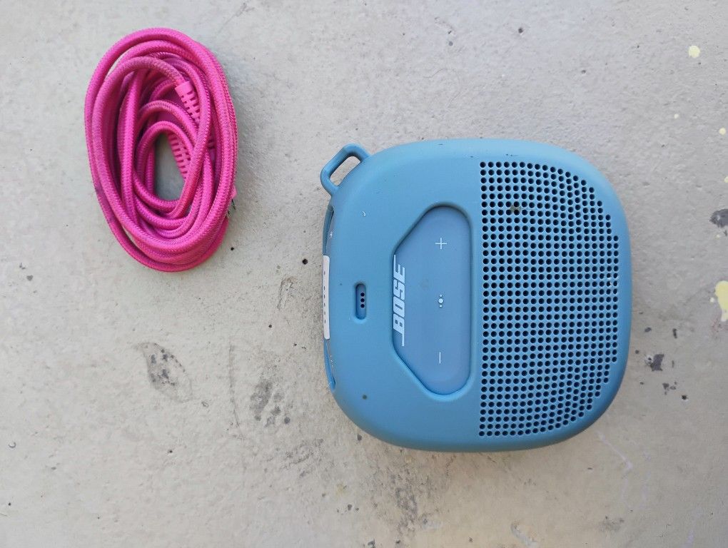 Bose Bluetooth Speaker Mini Like New