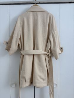 Beige Trench Coat – Size L, 3/4 Sleeve, Double-Breasted with Belt