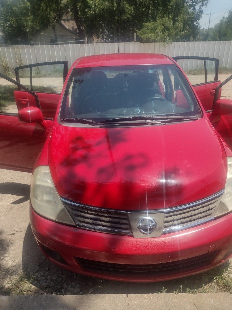 2007 Nissan Versa