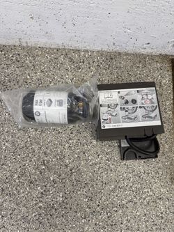 BMW Tire Inflating Bottle and Air Compressor OEM