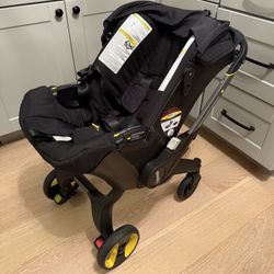 DOONA Car Seat & Stroller