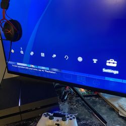 PS4 & Monitor Bundle