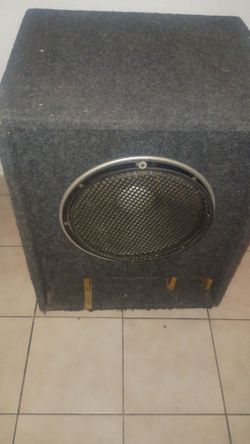 Set of 2 speakers