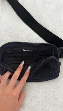 lululemon belt bag black