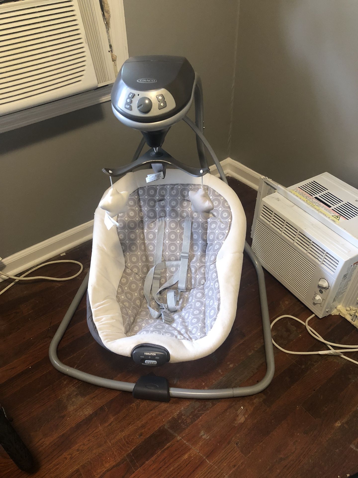 Graco Simple Sway Swing