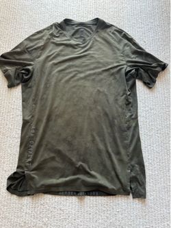 Lululemon shirt