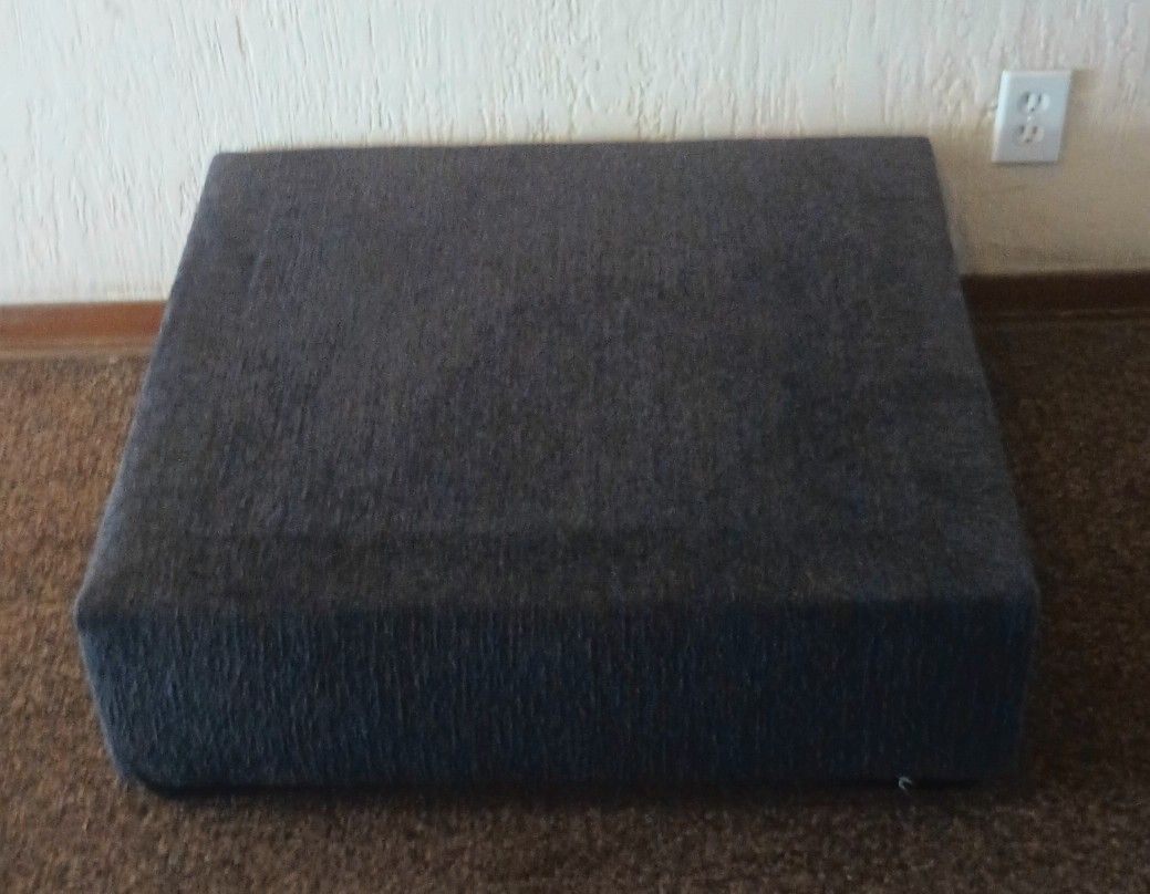 Comfort Eze Alpina Ottoman