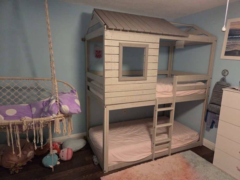 Bunk Bed With 2 New Mattresses