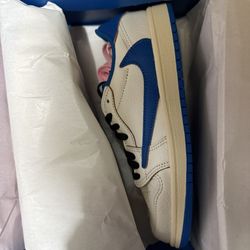Jordan 1 Low Retro OG SP Fragment x Travis Scott 