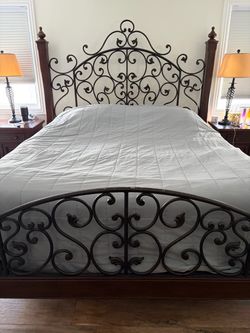 Cal King Bedroom Set