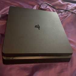 PS4 Slim