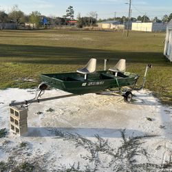 12’ John Boat With Trailer & Title