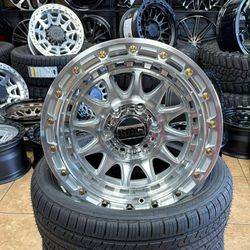 Kmc CRUX 556 17" 6x139.7 Chevy All 4 Wheels 