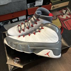 Jordan 9 Fire Red Sz 12