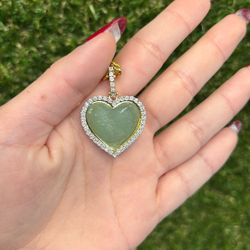 10kt Diamond Heart Charm 