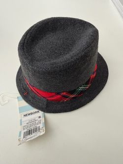 Baby boy holiday hat $8