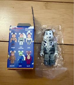 ❤️‍🔥CHASE/SECRET ❤️‍🔥TOY STORY BEARBRICK - Confirmed/Sealed