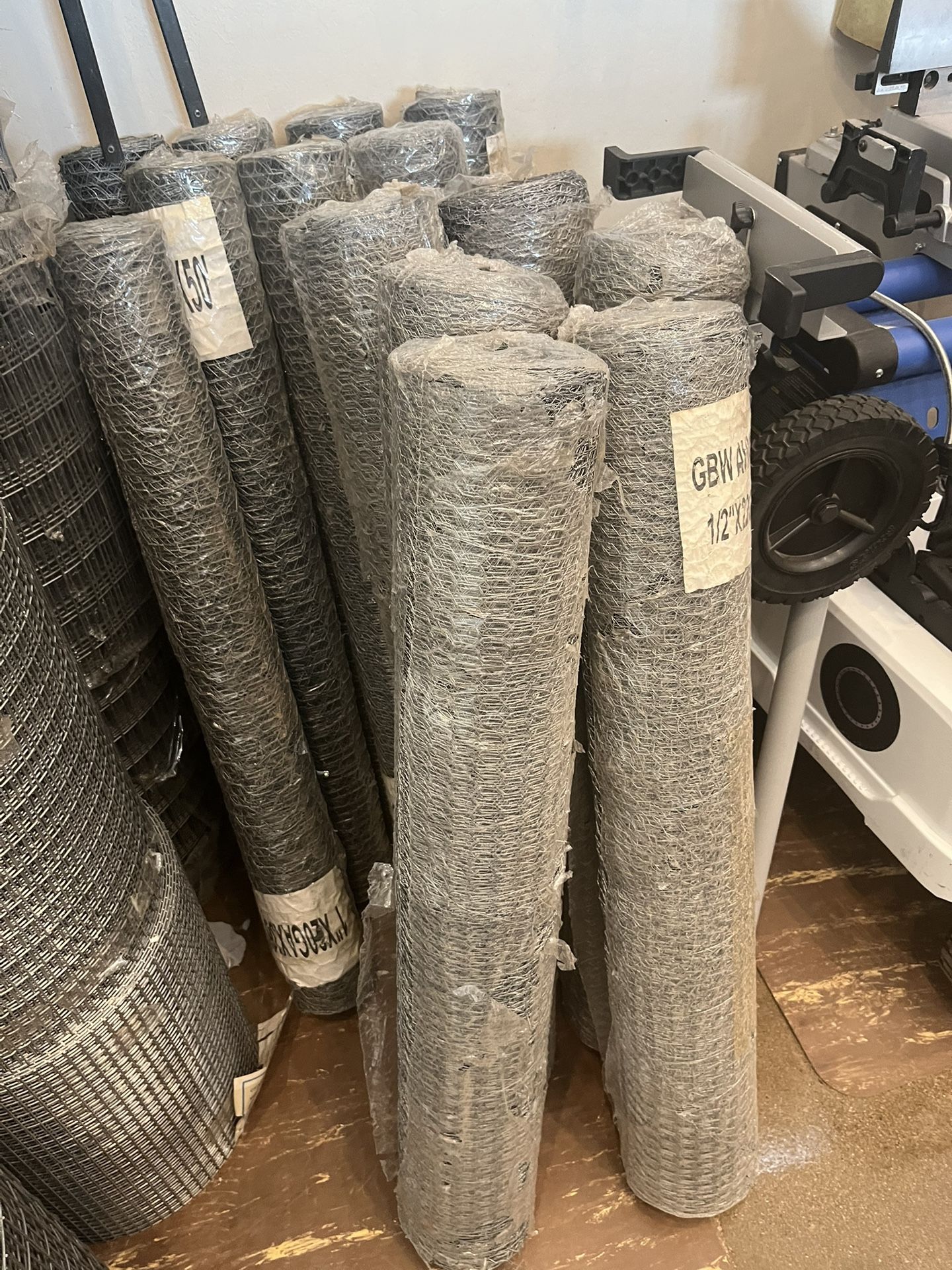 36” Widex100’ Long X 1/2” Spacing Chicken Wire