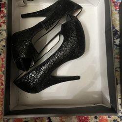 Vera Wang Black Glitter Heels