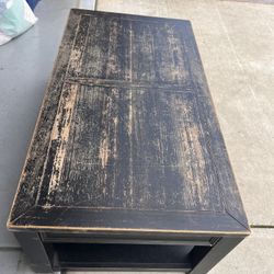 Rectangular Cocktail Table