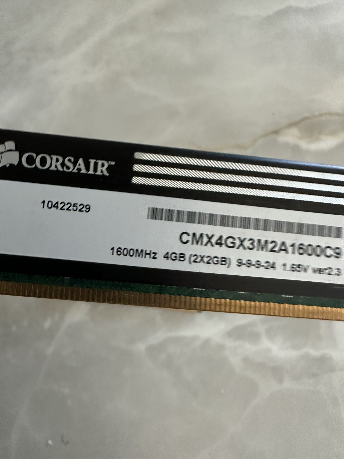 4GB XMS3 DDR3 RAM B.M.O