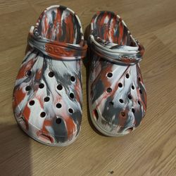 Camo crocs