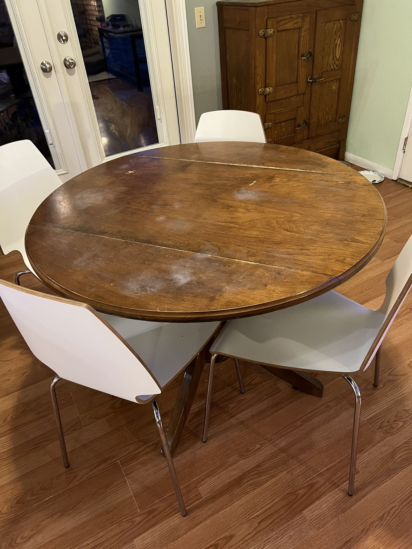Table And Chairs