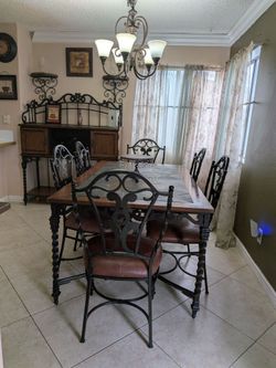 Dining set