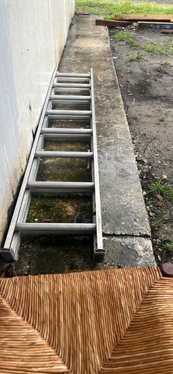 10 feet ladder