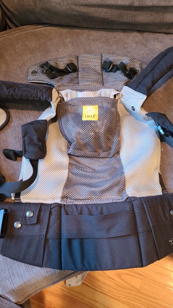 Lille Baby Carrier