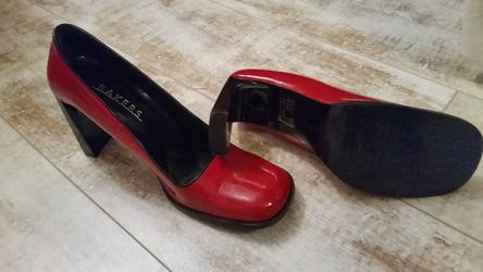 Heels Bakers size 10 SUPER HOT!!