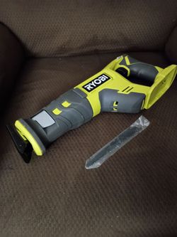 Reciprocating saw. #pcl515