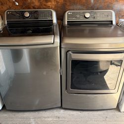 LG. WASHER. AND  DRYER