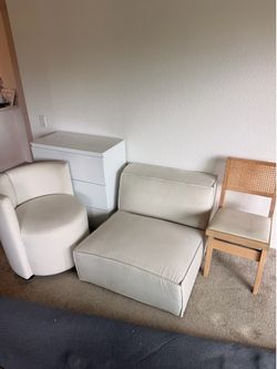 Selling furniture! See description for pricing