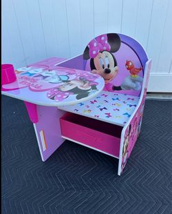 Minnie Mouse Toddler Desk/ Kids/ Toys/ furniture/ school/ Disney/ Minnie Mouse/ New